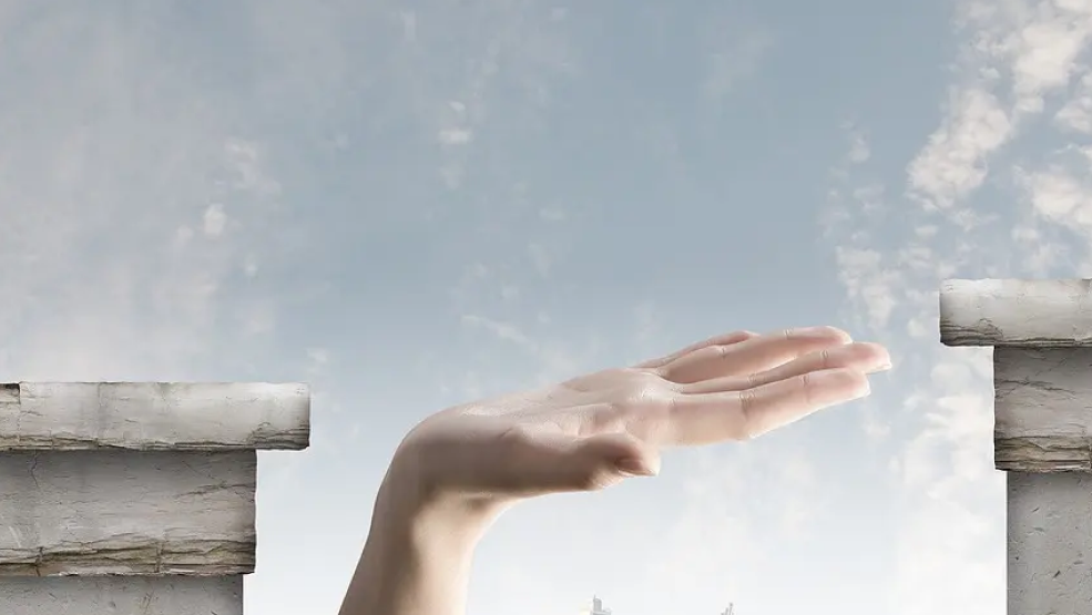 Bridging the Talent Gap in Manufacturing & Field Service: Workforce Management and Upskill